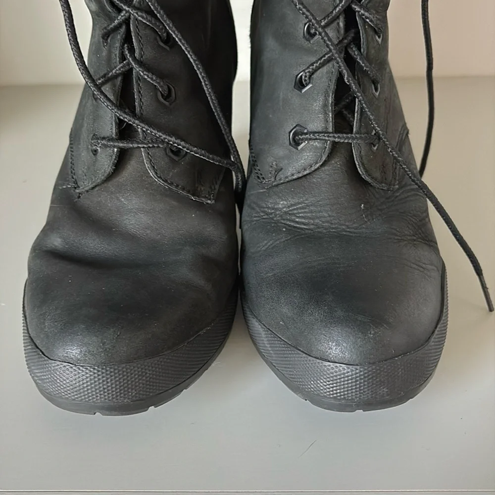 Timberland Camdale Women's Bootie Leather BLACK A1SEF Size 8 - Picture 3 of 12